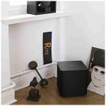 Loewe-Subwoofer-300-lifestyle