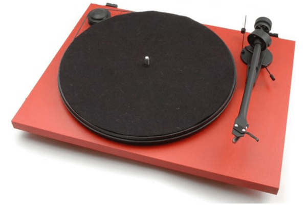 Pro-Ject-essential-1