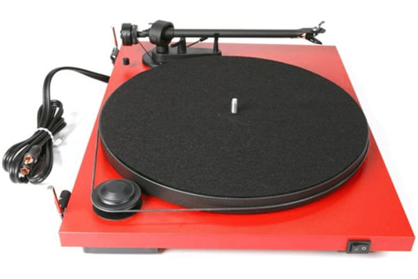 Pro-Ject-essential-2