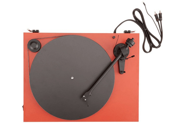Pro-Ject-essential-6