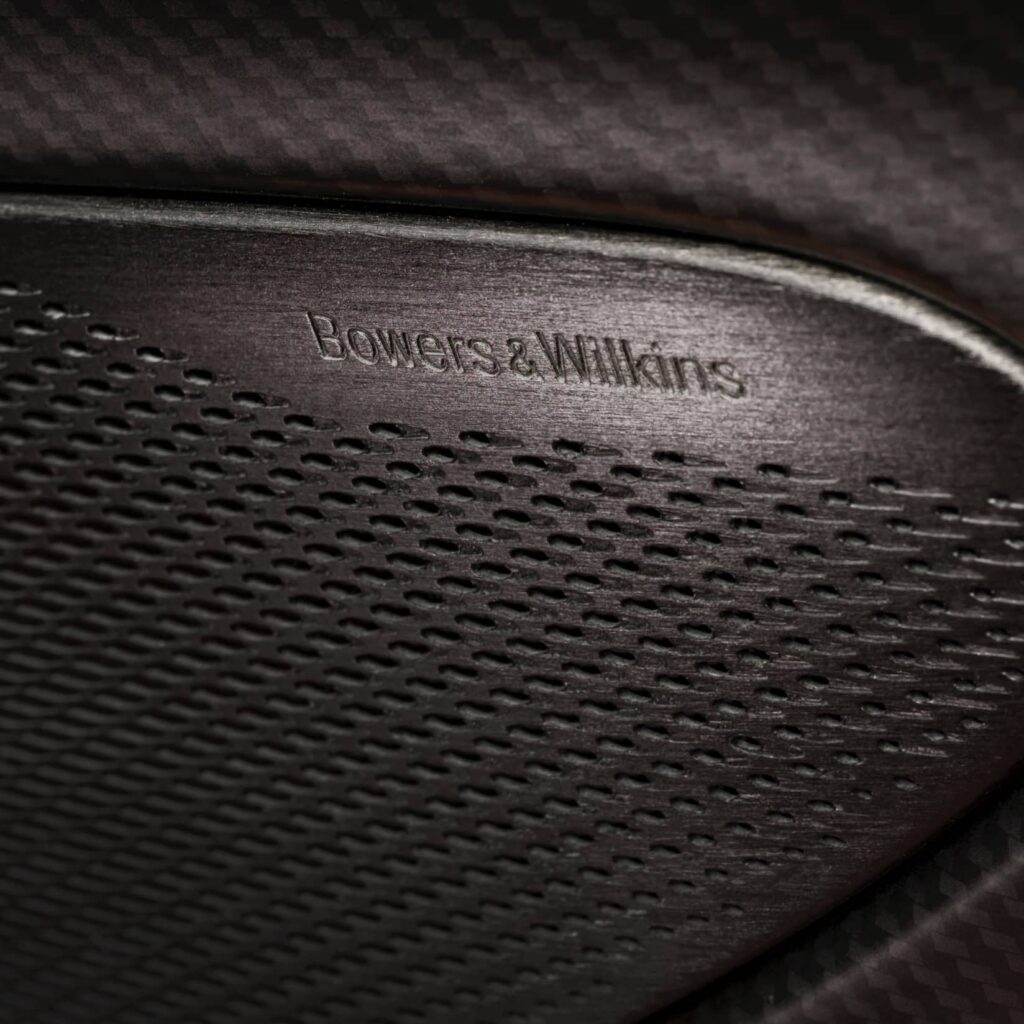 Bowers & Wilinks is audiopartner van Aston Martin