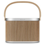 Packshot-beosound-a5-oak-front-0102-s1200x1200px